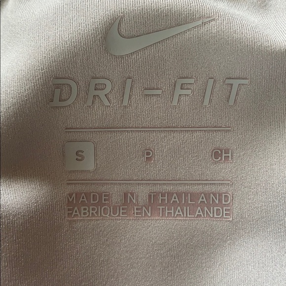 Dri-Fit Nike shorts - Picture 3 of 3